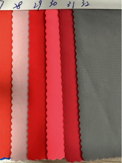 DG-BT recycled nylon matte Lycra Composition: 82% recycled nylon 18% spandex Weight: 200g/㎡ Width: 150CM detail view-1